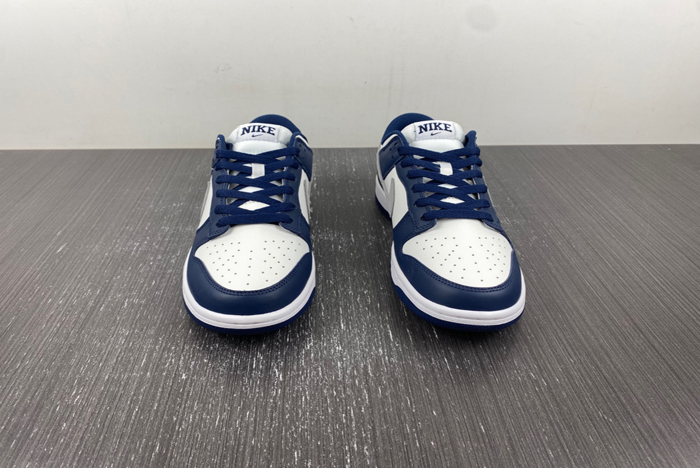 Nike Dunk Low “Midnight Navy” FD9749-400