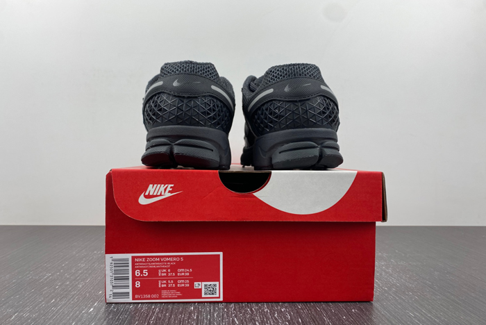 Nike Zoom Vomero 5 BV135B-002