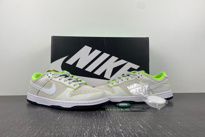 Dunk Low Oregon PE “Ducks of a Feather”  FQ7260-001