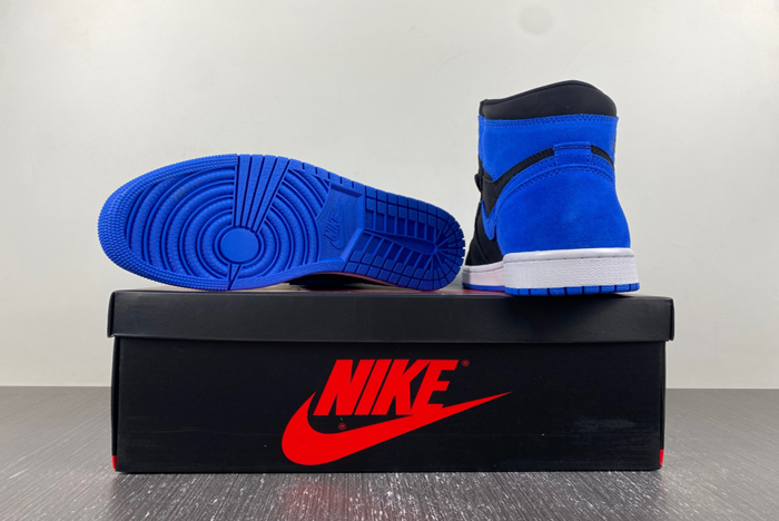 Air Jordan 1 High OG “Royal Reimagined”  DZ5485-042