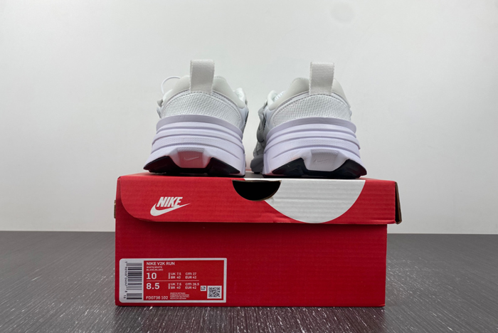 NIKEV2K Runtekk 3XL  FD0736-102
