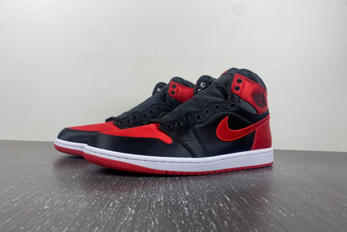Air Jordan 1 High OG WMNS “Satin Bred”  FD4810-061