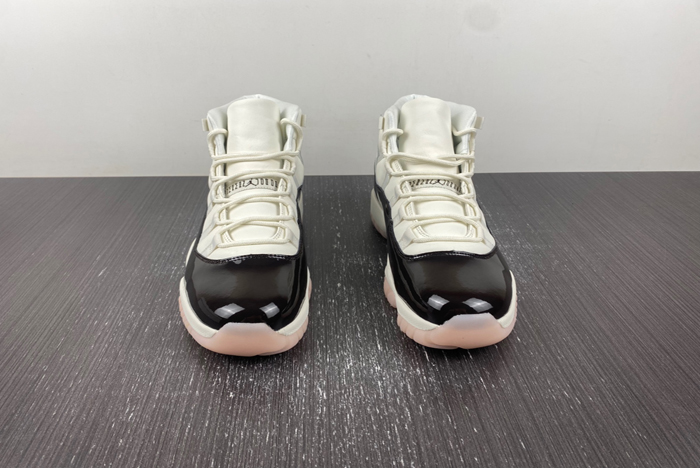Air Jordan 11 WMNS “Neapolitan”  AR0715-101