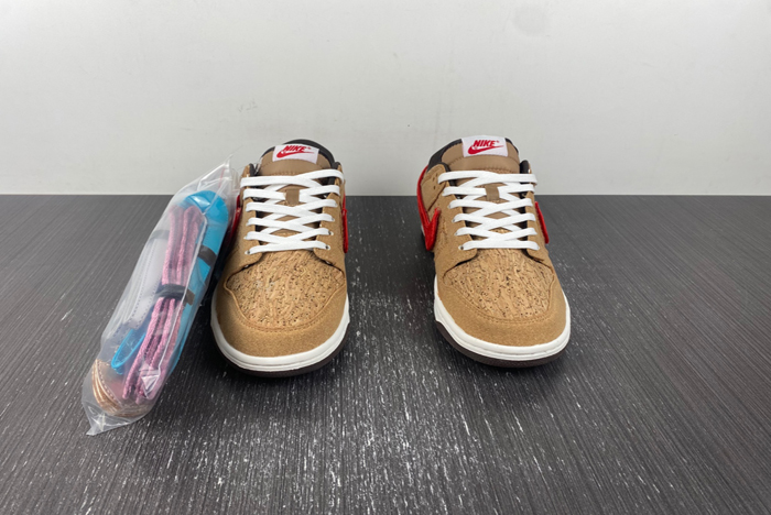 CLOT x Nike Dunk “Cork”  FN0317-121