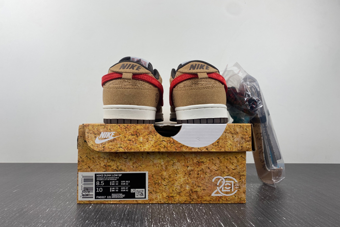 CLOT x Nike Dunk “Cork”  FN0317-121