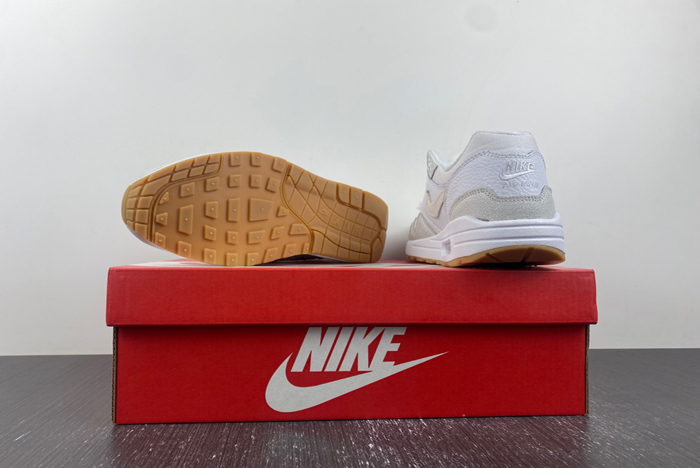 Nike Air Max 1 “The Bay”  FJ4451-100