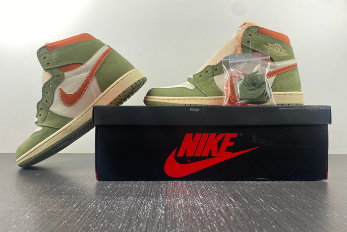 Air Jordan 1 High OG “Celadon”  FB9934-300
