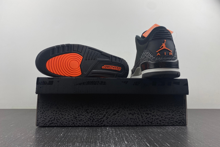 Air Jordan 3 “Fear”  CT8532-080
