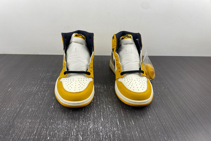 Air Jordan 1 High OG “Yellow Ochre”  DZ5485-701