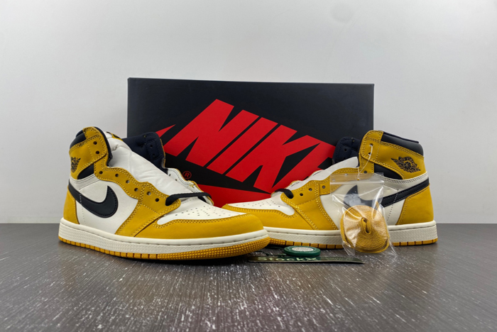 Air Jordan 1 High OG “Yellow Ochre”  DZ5485-701