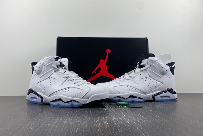 Air Jordan 6 “Reverse Oreo”  CT8529-112