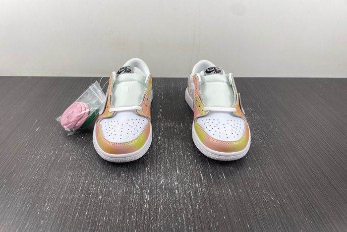 Air Jordan 1 Low OW  CZ0790-109