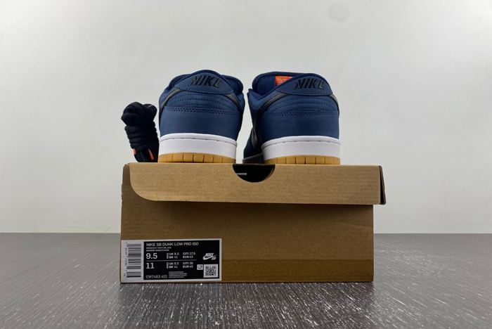 Nike SB Dunk Low Pro ISO  CW7463-401