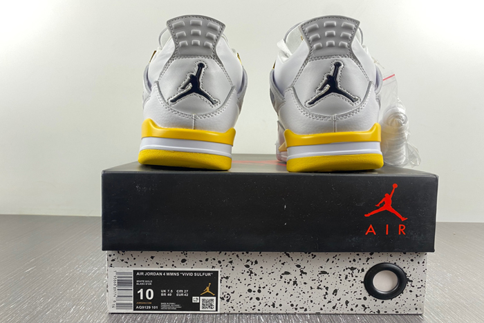 Air Jordan 4 WMNS “VividSulfur”  AQ9129-101