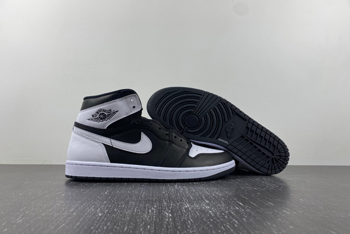 Air Jordan 1 High OG “Reverse Panda”  DZ5485-010