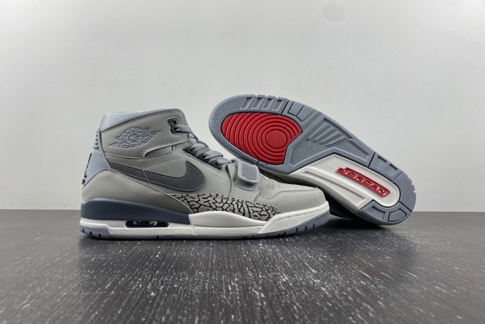 Air Jordan 3  AV3922-002