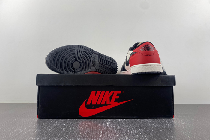PSG x Air Jordan 1 Low OG  HF8828-100