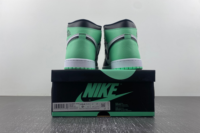 Air Jordan 1 High OG “Green Glow”  DZ5485-130
