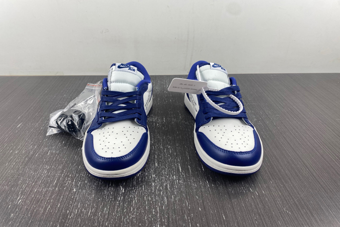 OFF-WHITE x Travis Scott x Air Jordan 1 OW  DM7890-101
