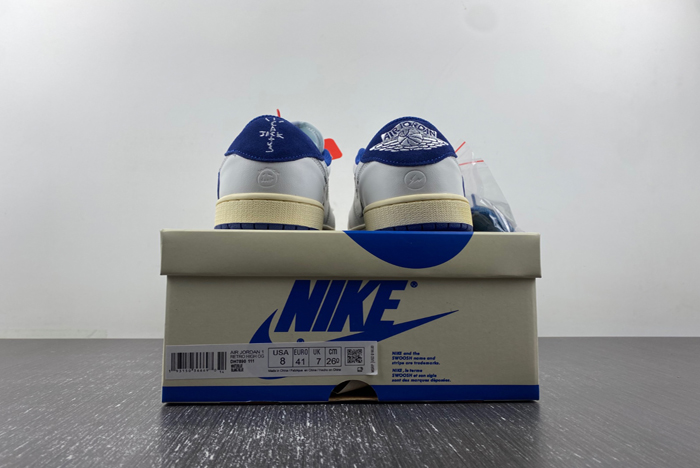 OFF-WHITE x Travis Scott x Air Jordan 1 OW  DM7890-111
