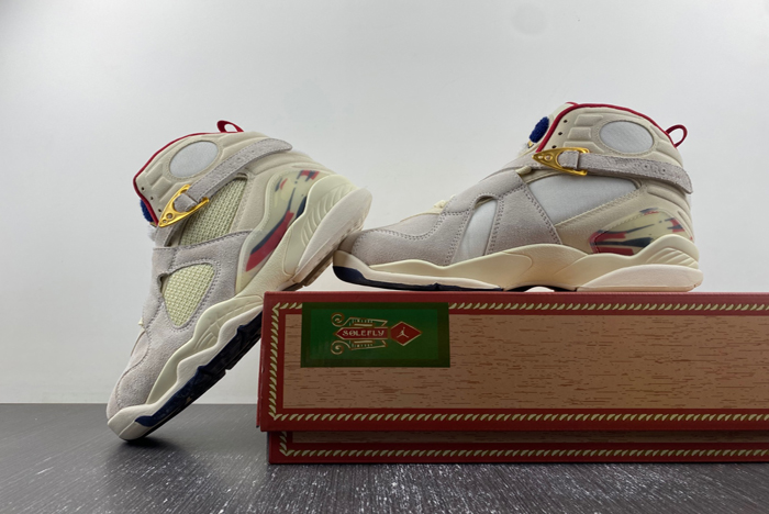 Air Jordan 8 x SoleFly Mi Casa es Su Casa  FJ2850-107