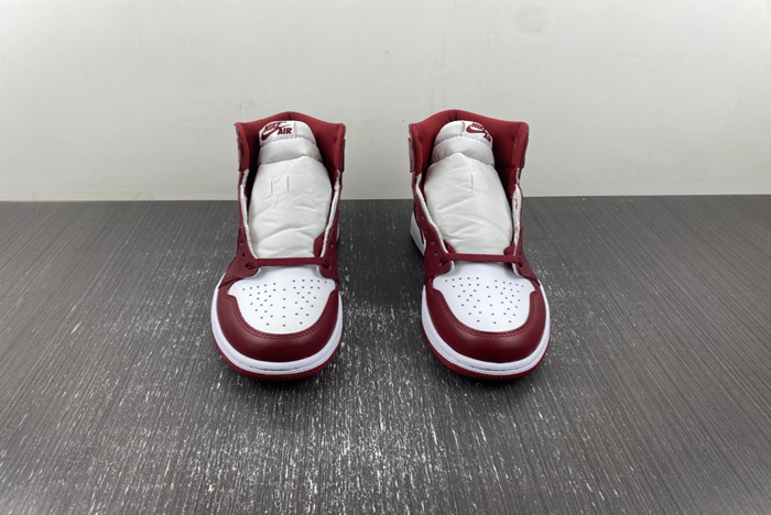 Air Jordan 1 High OG “Team Red”  DZ5485-160