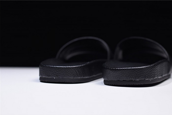 Ba*len*cia*ga logo leather slip-on sandals 181342f124005