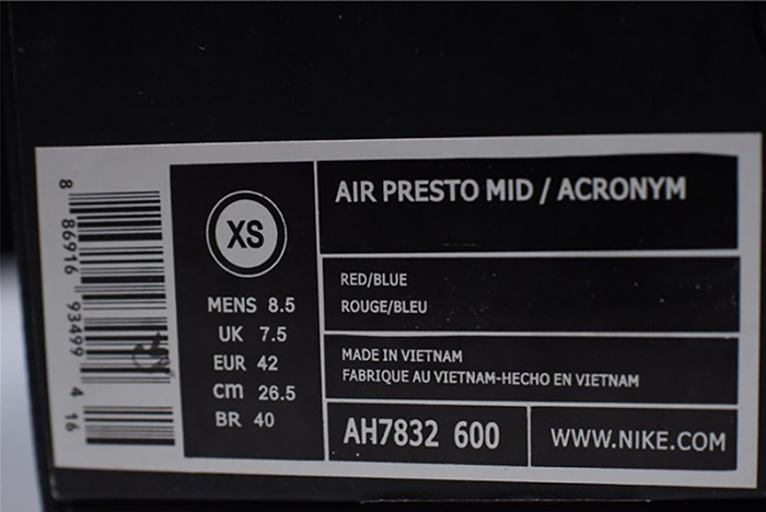 Air Presto Mid/acronym