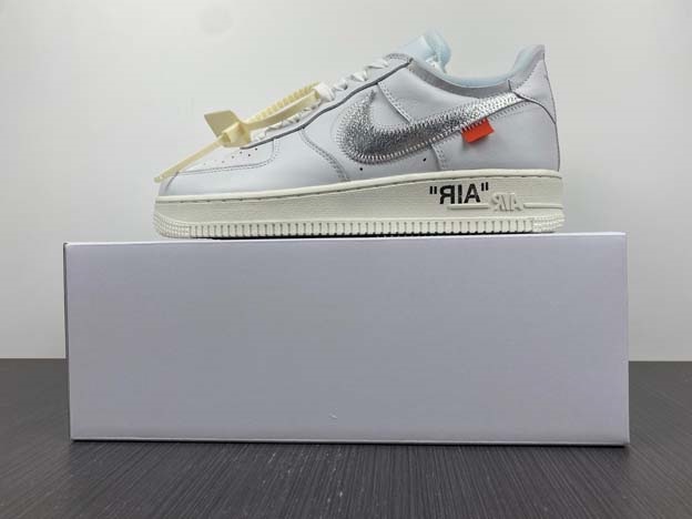 Off-White Nike Air Force 1 Low ComplexCon White AO4297-100