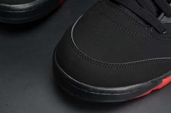 Air Jordan 5 Retro Low “Alternate 90” black/ red mens 819171-001