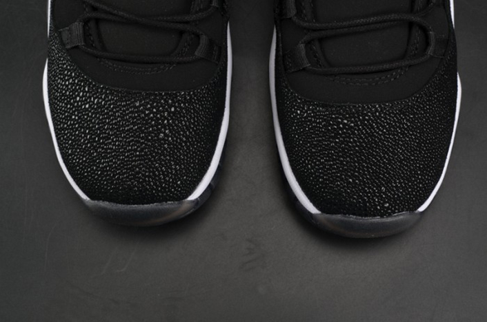 AIR JORDAN 11 RETRO PREM HC (GS) "HEIRESS" BLACK/ gold-white 852625-030