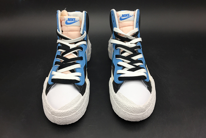 NIKE BLAZER HIGH SACAI WHITE BLACK LEGEND BLUE - BV0072-001