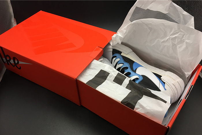 NIKE BLAZER HIGH SACAI WHITE BLACK LEGEND BLUE - BV0072-001